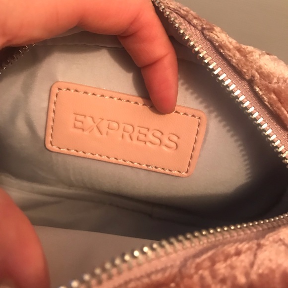 Express blush velvet mini shoulder bag - Picture 5 of 5